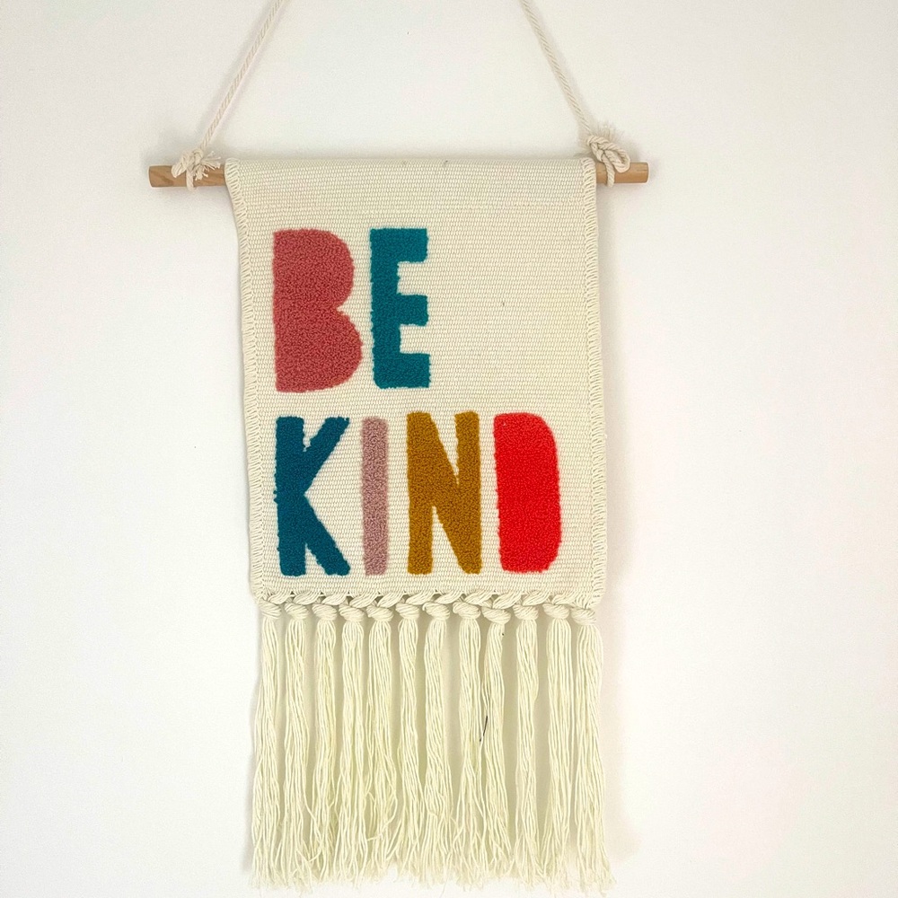 BE KIND wall hanging